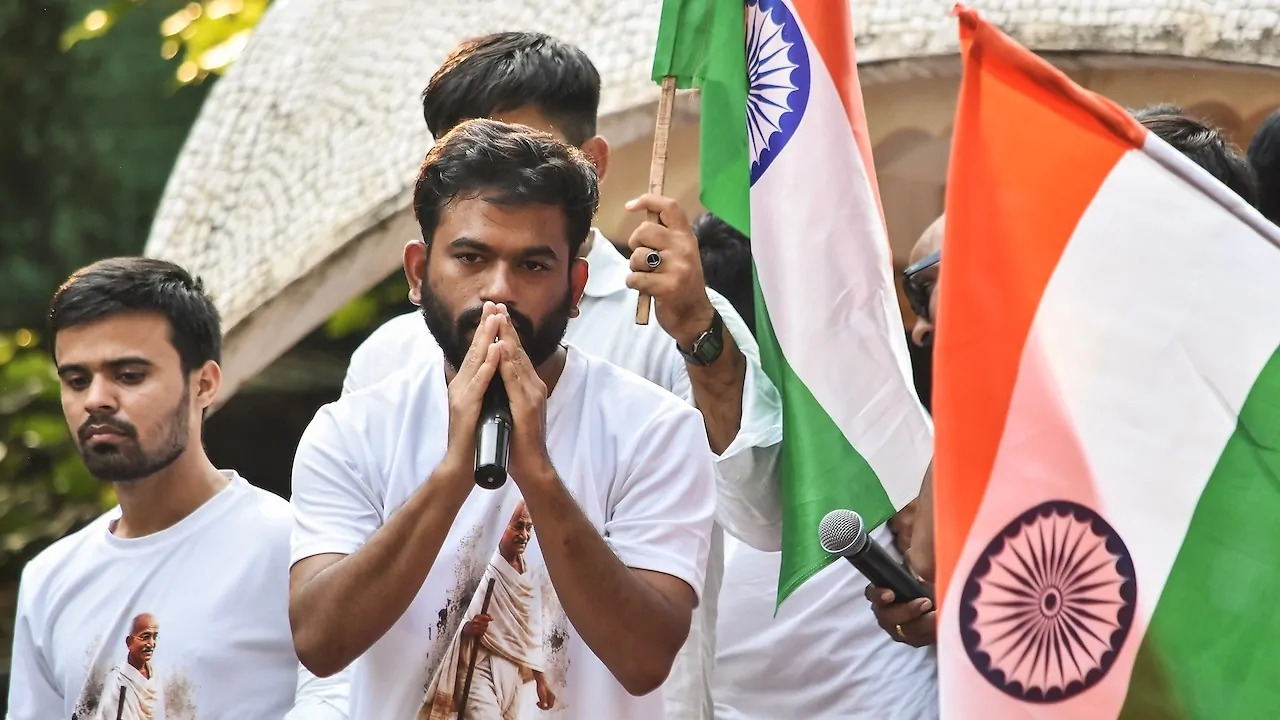 Dipke accused Modi and Shah of protecting Gyanesh kumar
